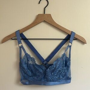 Lonely cornflower blue underwire lace bra